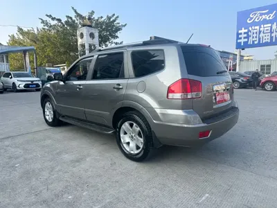 Kia Borrego 2010, 130000 км, за 3825.71 USD - фото 6