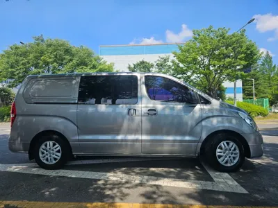 Hyundai Starex 2017, 170461 км, за 5513.98 USD - фото 18
