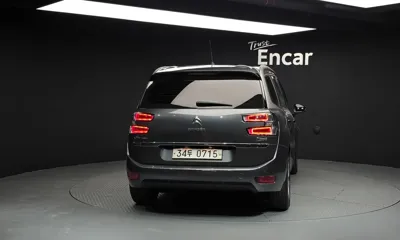 Citroen-DS C4 Picasso 2015, 127231 км, за 4554.47 USD