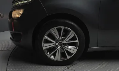 Citroen-DS C4 Picasso 2015, 127231 км, за 4554.47 USD