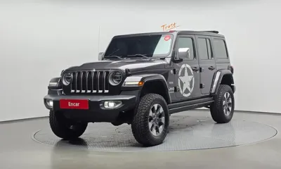 Jeep Wrangler · 2021 год