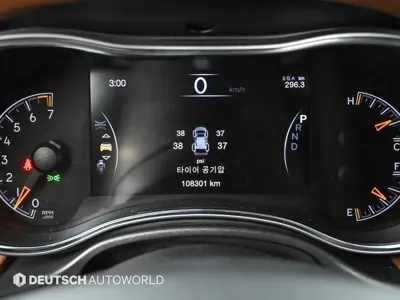 Jeep Cherokee 2020, 108298 км, за 13121.96 USD - фото 8