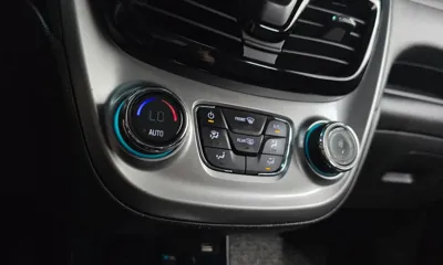ChevroletGMDaewoo Spark 2016, 85398 км, за 3610.35 USD - фото 19