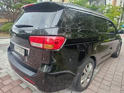 Kia Canival 2016, 98350 км, за 8970.94 USD