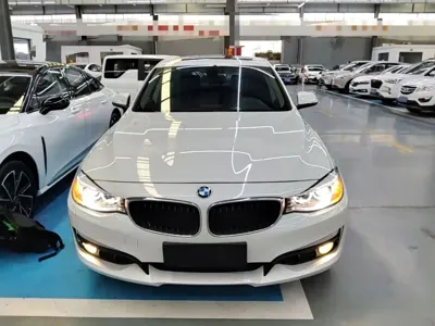 BMW 3 Series GT 2015, 61800 км, за 9449.19 USD