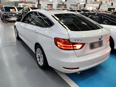 BMW 3 Series GT 2015, 61800 км, за 9449.19 USD