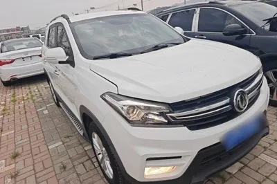 Dongfeng Fengon S560 2018, 84200 км, за 4926 USD