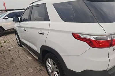Dongfeng Fengon S560 2018, 84200 км, за 4926 USD