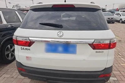 Dongfeng Fengon S560 2018, 84200 км, за 4926 USD