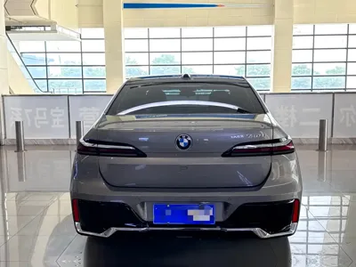 BMW 7 Series 2023, 69000 км, за 68686.13 USD