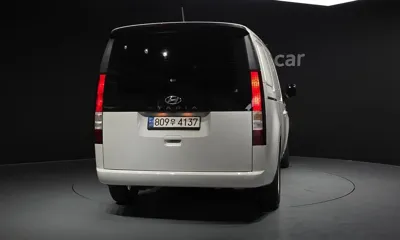 Hyundai Staria 2022, 5021 км, за 15960.92 USD