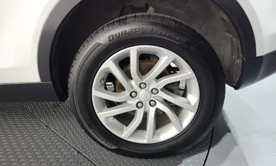 Land Rover Discovery Sport 2017, 139584 км, за 6182.41 USD - фото 21