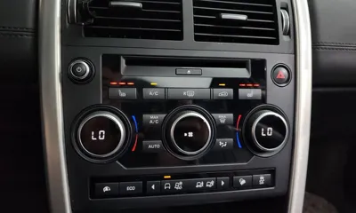 Land Rover Discovery Sport 2017, 139584 км, за 6182.41 USD - фото 31
