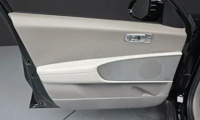 Hyundai Ioniq6 2023, 82648 км, за 21333.86 USD - фото 24