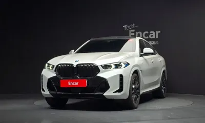 BMW X6 2025, 5578 км, за 83845.38 USD