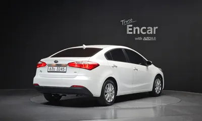 Kia K3 2013, 172761 км, за 2931.6 USD