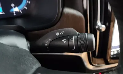 Volvo S90 2022, 17537 км, за 28093.62 USD - фото 29