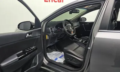 Kia Sportage 2018, 113028 км, за 8196.73 USD - фото 10