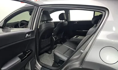 Kia Sportage 2018, 113028 км, за 8196.73 USD - фото 11
