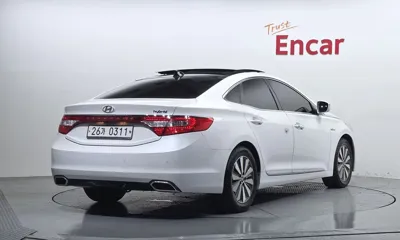 Hyundai Grandeur 2017, 164906 км, за 6498.62 USD