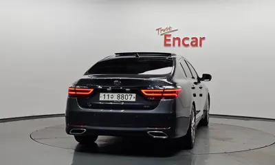 Kia K9 2015, 101476 км, за 9035.95 USD