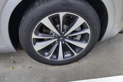 Li Auto ONE 2021, 58099 км, за 18973 USD - фото 8