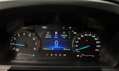 Ford Explorer 2020, 47773 км, за 19561.51 USD - фото 8