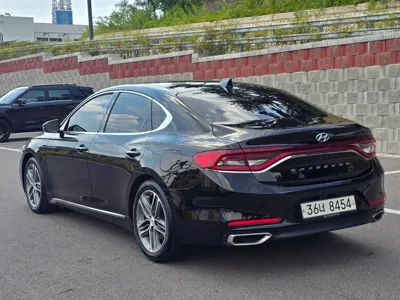 Hyundai Grandeur 2018, 166000 км, за 7748.91 USD