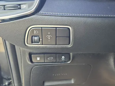 Hyundai Grandeur 2018, 166000 км, за 7748.91 USD - фото 13