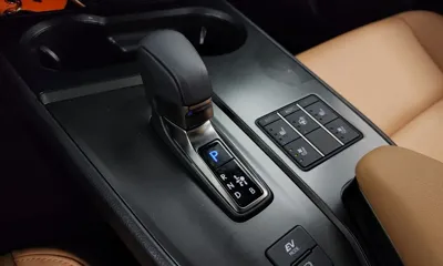 Lexus UX 2025, 12824 км, за 29107.24 USD - фото 9