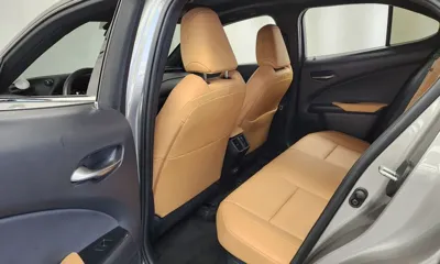 Lexus UX 2025, 12824 км, за 29107.24 USD - фото 26