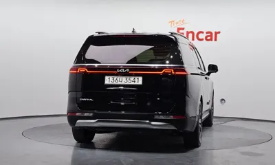 Kia Canival 2023, 103755 км, за 16345.02 USD