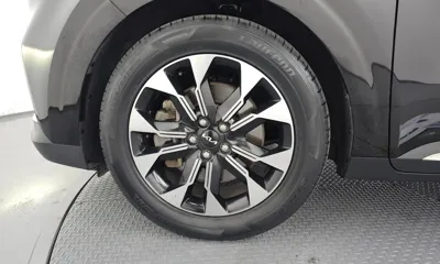 Kia Canival 2023, 103755 км, за 16345.02 USD
