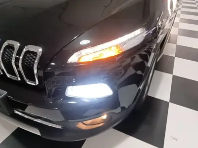 Jeep Cherokee 2018, 78600 км, за 6055.78 USD - фото 24