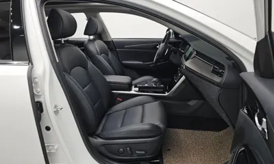 Kia K7 2020, 40408 км, за 15885.52 USD - фото 11