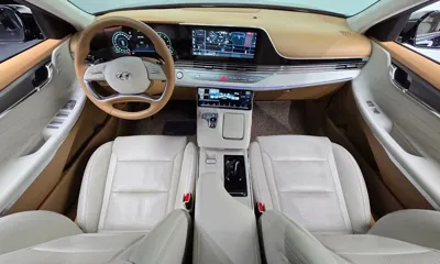 Hyundai Grandeur 2022, 52470 км, за 18566.79 USD - фото 7