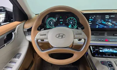 Hyundai Grandeur 2022, 52470 км, за 18566.79 USD - фото 13