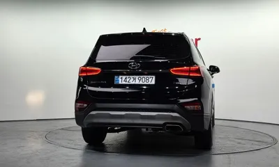 Hyundai Santafe 2019, 105956 км, за 11232.24 USD