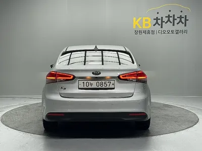 Kia K3 2016, 112957 км, за 5776.55 USD