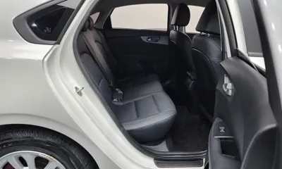 Kia K3 2020, 46920 км, за 8008.4 USD - фото 12