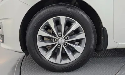Kia Canival 2016, 176474 км, за 4362.83 USD