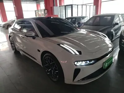 Zeekr 001 2025, 27700 км, за 28045.37 USD