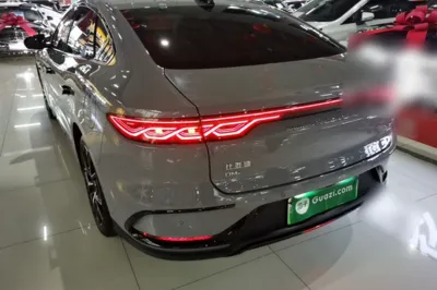 BYD Han 2025, 23600 км, за 21609 USD