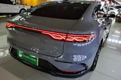 BYD Han 2025, 23600 км, за 21609 USD - фото 6