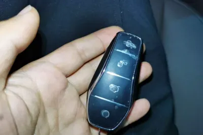 BYD Han 2025, 23600 км, за 21609 USD - фото 23