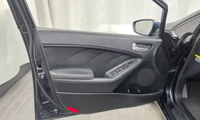 Kia K3 2018, 129043 км, за 5382.7 USD - фото 24