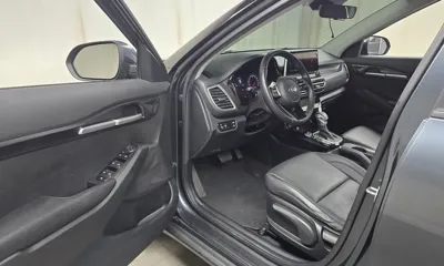 Kia Seltos 2021, 57882 км, за 11125.82 USD - фото 11