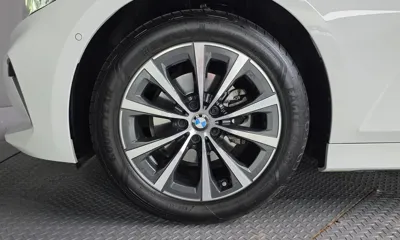 BMW 3-Series 2023, 10078 км, за 23337.44 USD
