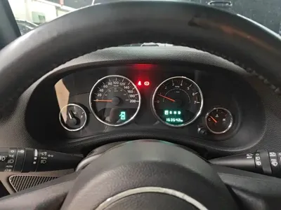 Jeep Wrangler 2016, 163600 км, за 15434.69 USD - фото 12