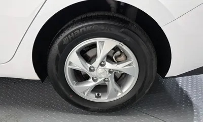 Hyundai Avante 2023, 12712 км, за 11400.66 USD - фото 21